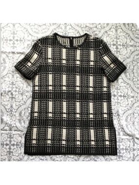 St. John Leather Trim Top 4